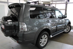 Внедорожник Mitsubishi Pajero 2019 года, 3390000 рублей, Красноярск