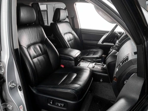 Внедорожник Toyota Land Cruiser 2012 года, 3594000 рублей, Тюмень