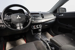 Седан Mitsubishi Lancer 2011 года, 949000 рублей, Новосибирск