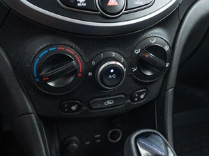 Седан Hyundai Solaris 2016 года, 930000 рублей, Краснодар