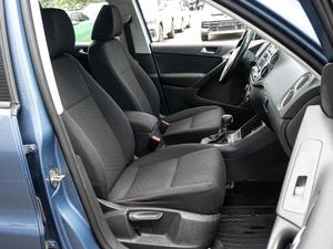 Внедорожник Volkswagen Tiguan 2012 года, 1210000 рублей, Краснодар