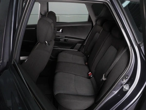 Хетчбэк Kia Ceed 2011 года, 963000 рублей, Красный Пахарь