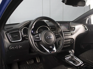 Универсал Kia ProCeed 2019 года, 2100000 рублей, Омск