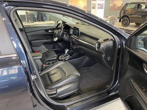 Седан Kia Cerato 2018 года, 1990000 рублей, Орёл