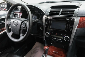 Седан Toyota Camry 2014 года, 1699000 рублей, Новокузнецк