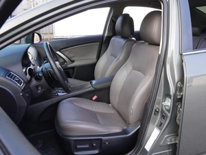 Седан Toyota Avensis 2011 года, 1269000 рублей, Волгоград