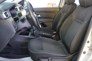 Внедорожник Renault Duster 2021 года, 1859000 рублей, Омск