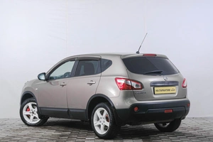 Внедорожник Nissan Qashqai 2012 года, 1089000 рублей, Кемерово
