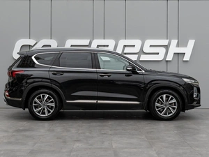 Внедорожник Hyundai Santa Fe 2018 года, 2560000 рублей, Краснодар