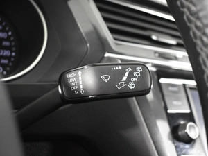 Внедорожник Volkswagen Tiguan 2018 года, 2178200 рублей, Казань