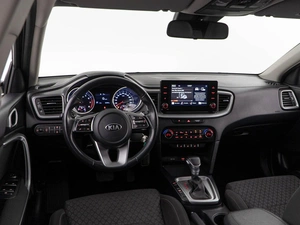 Хетчбэк Kia Ceed 2020 года, 1912444 рублей, Москва