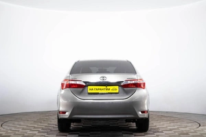 Седан Toyota Corolla 2013 года, 1329000 рублей, Пермь