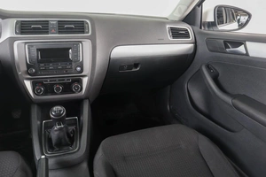 Седан Volkswagen Jetta 2017 года, 900000 рублей, Пермь