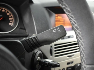 Седан Opel Astra 2008 года, 389900 рублей, Казань