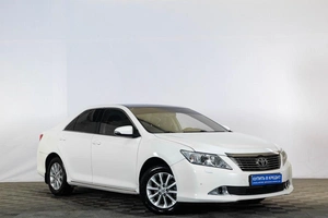 Седан Toyota Camry 2011 года, 1469000 рублей, Тюмень