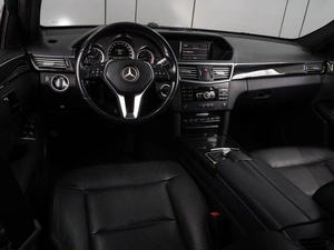 Седан Mercedes-benz E-класс 2013 года, 1159000 рублей, Воронеж