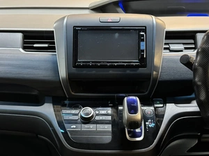 Минивэн Honda Freed 2018 года, 1547000 рублей, Красноярск