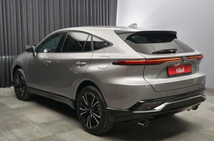 Внедорожник Toyota Venza 2023 года, 5190000 рублей, Красноярск