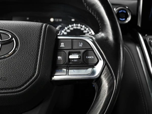 Внедорожник Toyota Land Cruiser 2021 года, 9948000 рублей, Ставрополь