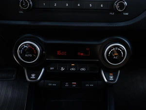 Седан Kia Rio 2019 года, 1349000 рублей, Ставрополь