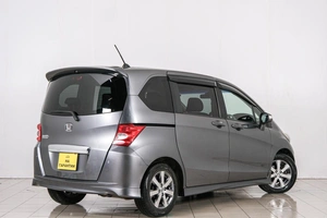 Минивэн Honda Freed 2010 года, 1079000 рублей, Красноярск