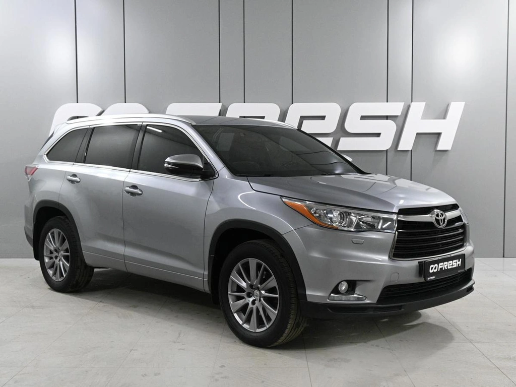 Внедорожник Toyota Highlander 2014 года, 2979000 рублей, Аксай