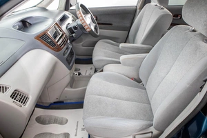 Минивэн Toyota Nadia 2001 года, 659000 рублей, Барнаул