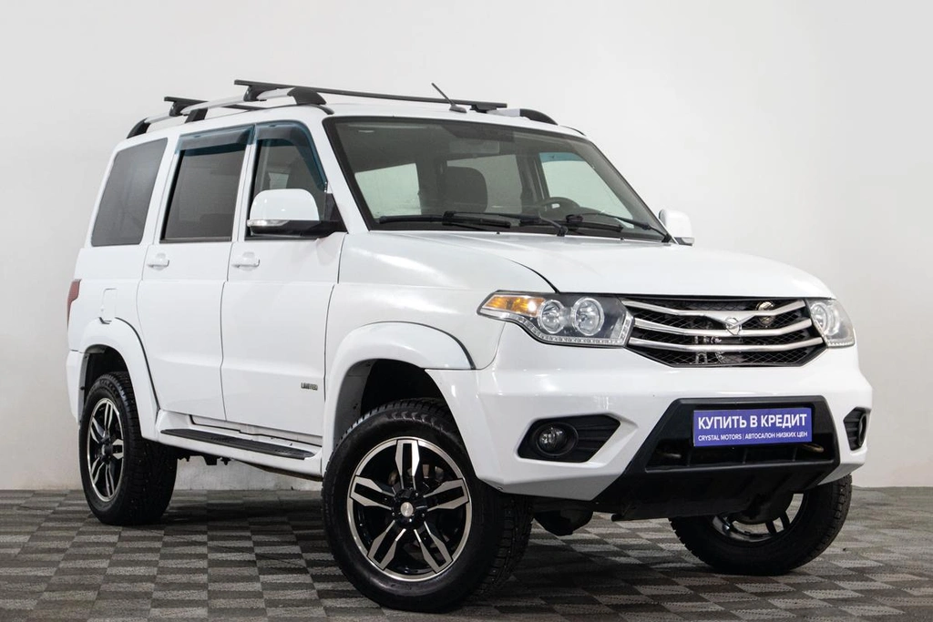 Внедорожник УАЗ Patriot 2015 года, 849000 рублей, Сургут