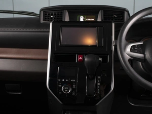 Хетчбэк Toyota Tank 2019 года, 1090000 рублей, Омск