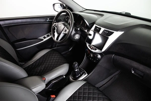 Седан Hyundai Solaris 2012 года, 899000 рублей, Пермь