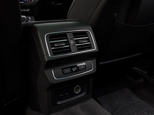 Внедорожник Audi Q5 2023 года, 5090000 рублей, Краснодар