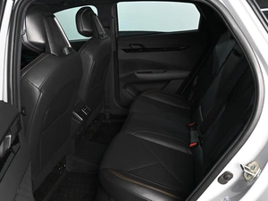 Лифтбек Changan UNI-V 2023 года, 2379000 рублей, Ростов-на-Дону