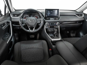 Внедорожник Toyota RAV4 2020 года, 3940000 рублей, Ставрополь