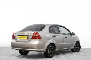 Седан Chevrolet Aveo 2010 года, 449000 рублей, Барнаул