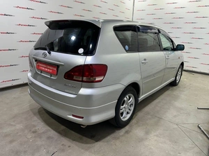 Минивэн Toyota Ipsum 2001 года, 749000 рублей, Красноярск