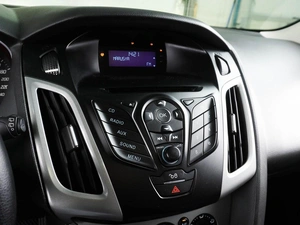 Хетчбэк Ford Focus 2011 года, 689000 рублей, Воронеж