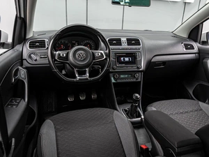 Седан Volkswagen Polo 2018 года, 1265000 рублей, Краснодар