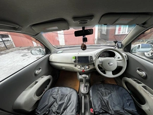 Хетчбэк Nissan March 2002 года, 175000 рублей, Красноярск