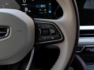 Внедорожник Geely Monjaro 2023 года, 2720000 рублей, Краснодар