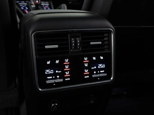 Внедорожник Porsche Cayenne 2017 года, 5349000 рублей, Москва