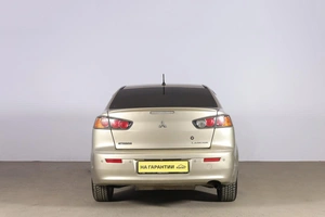 Седан Mitsubishi Lancer 2011 года, 949000 рублей, Новосибирск