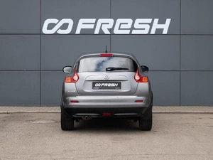 Внедорожник Nissan Juke 2013 года, 1050000 рублей, Краснодар