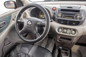 Минивэн Nissan Almera Tino 2001 года, 289000 рублей, Барнаул