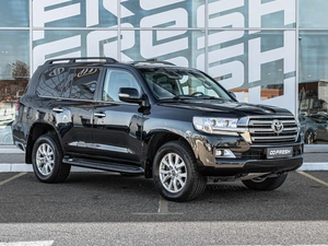 Внедорожник Toyota Land Cruiser 2019 года, 7699000 рублей, Краснодар