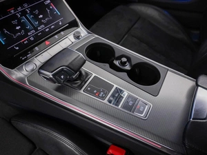 Седан Audi A6 2018 года, 3999785 рублей, Москва