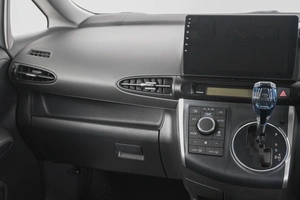 Минивэн Toyota Wish 2010 года, 1299000 рублей, Кемерово