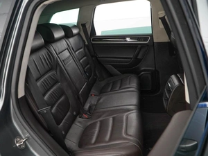Внедорожник Volkswagen Touareg 2015 года, 2500000 рублей, Москва