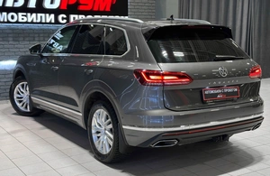 Внедорожник Volkswagen Touareg 2019 года, 4150000 рублей, Красноярск