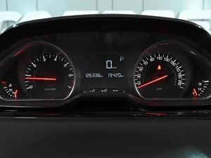 Хетчбэк Peugeot 208 2013 года, 819000 рублей, Аксай