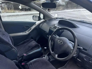 Хетчбэк Toyota Vitz 2007 года, 420000 рублей, Красноярск
